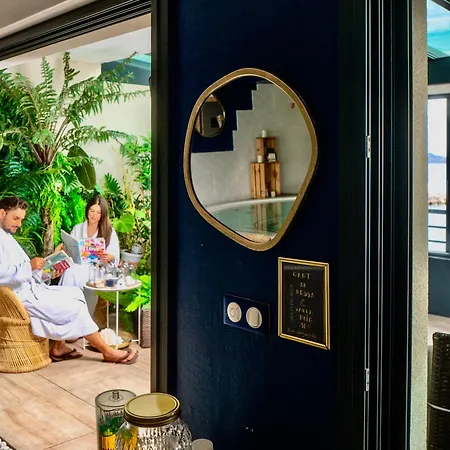 Blue Summer Vibes - 6 - Ac, Parking, At 50m, Discnt Appartamento